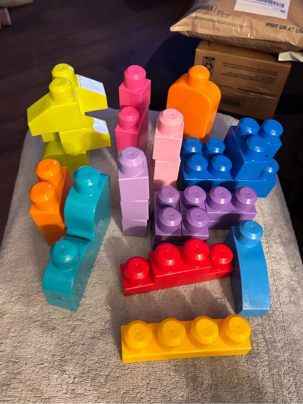 35 Bright Multicolor Kids Building Block Collection - Assorted Colors